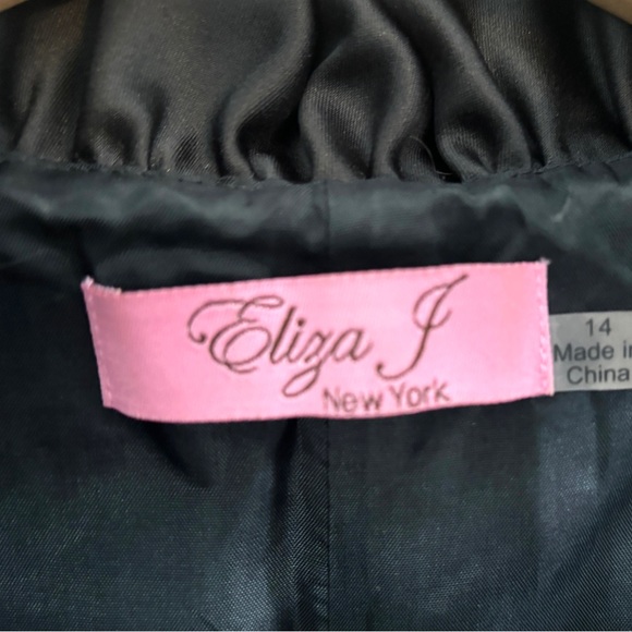 Eliza J Cocktail Dress - Picture 5 of 5